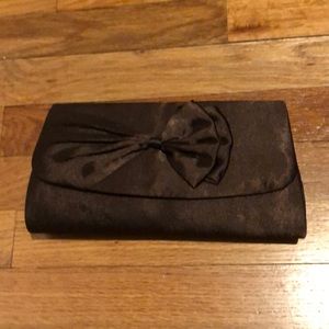 Brown formal clutch